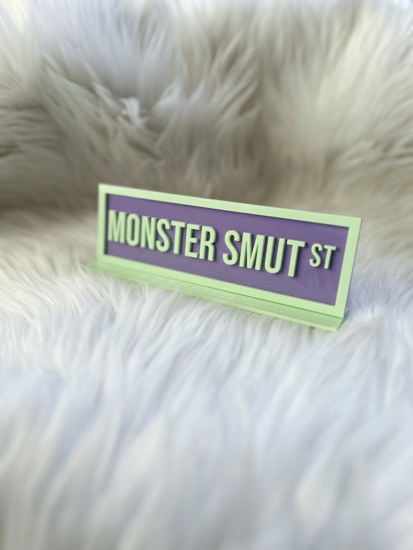 Monster Smut St Bookshelf Sign